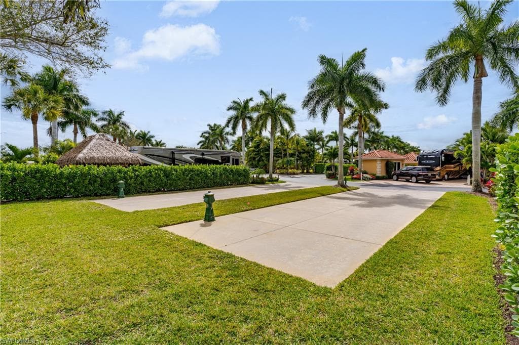 13631 Snook CIR photo 12 of 21