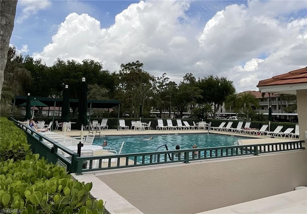 Chatham Square Pool