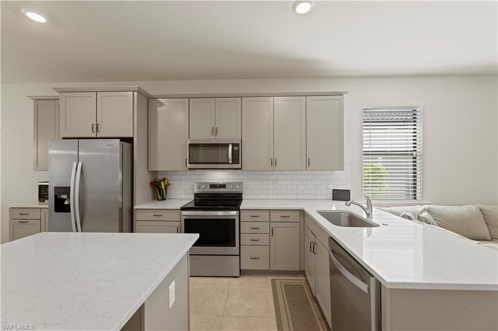 9090 Bramley TER photo 4 of 25