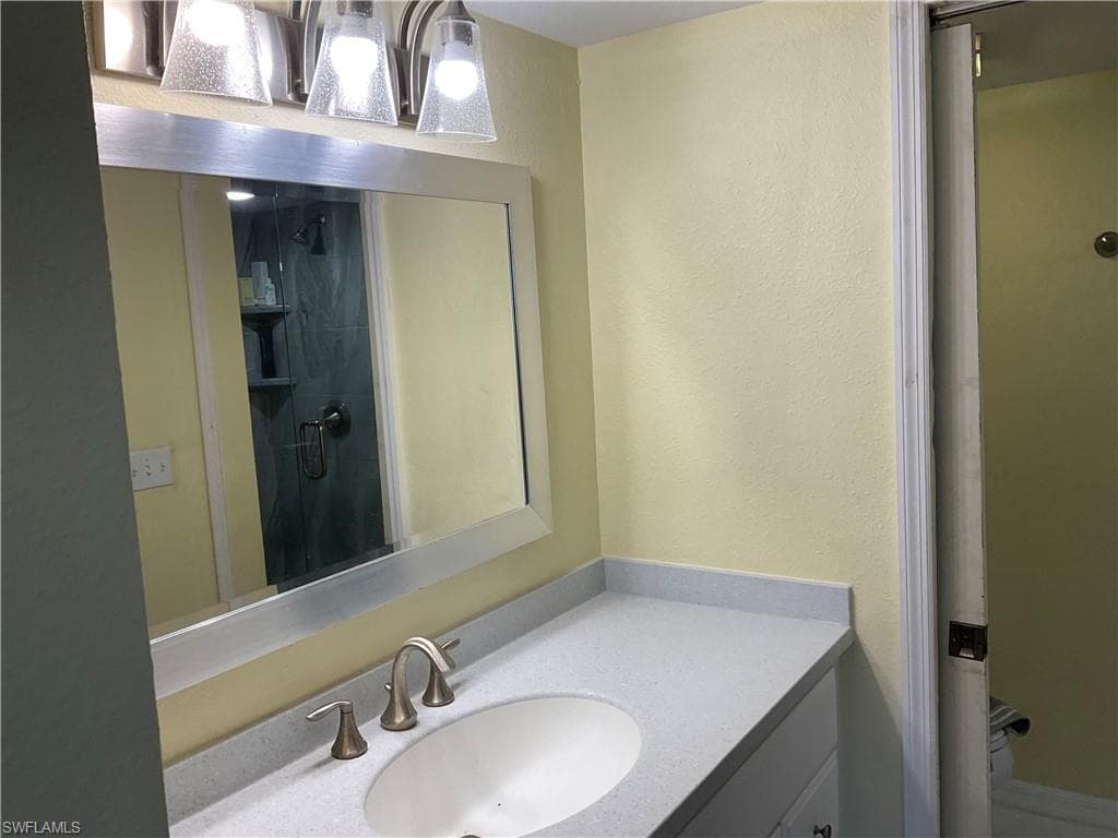 12170 Kelly Sands WAY 705 photo 21 of 24