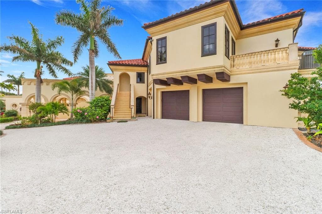 6111 Sanibel Captiva RD photo 32 of 36