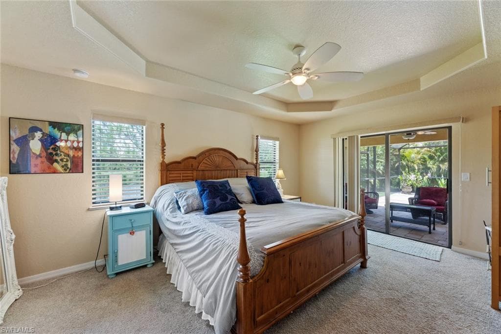 Owners bedroom with access to pool