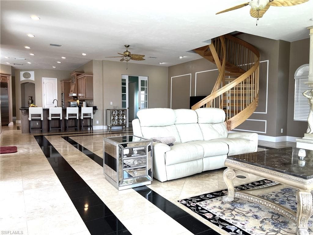Very large entertainment space