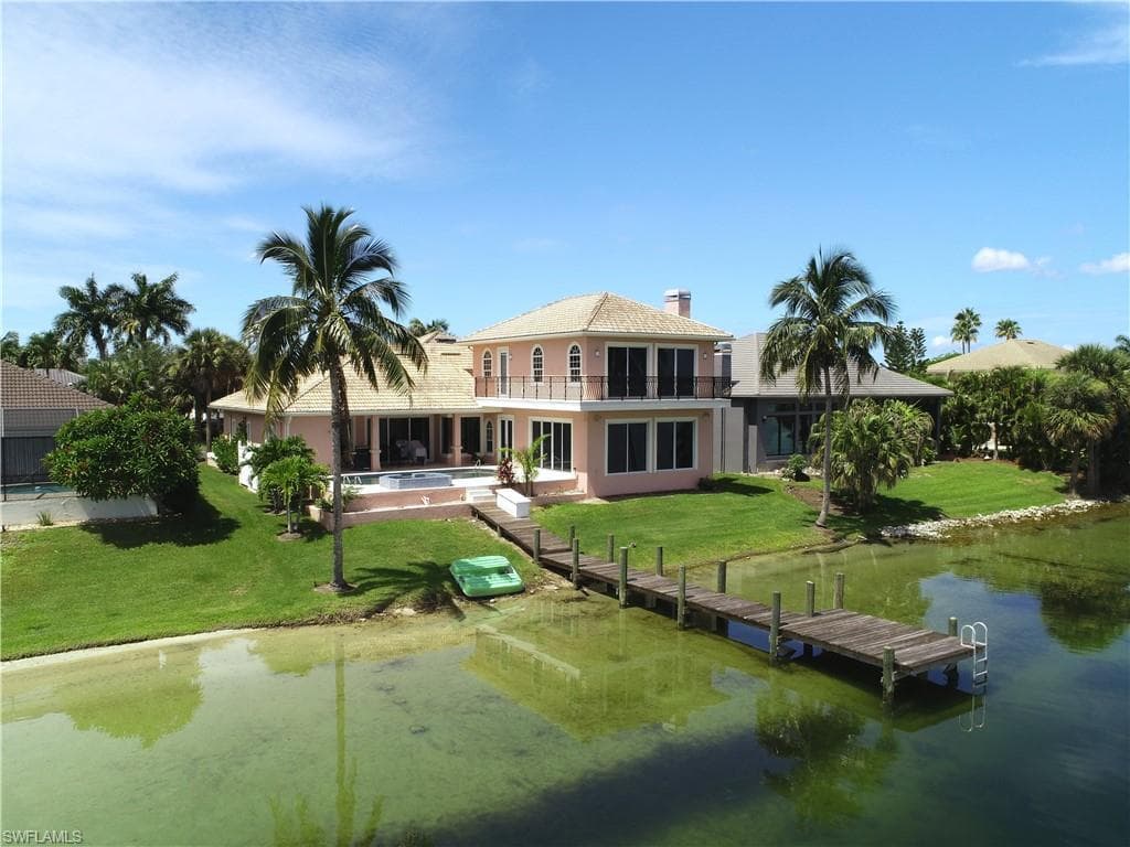Rear yard lakeside