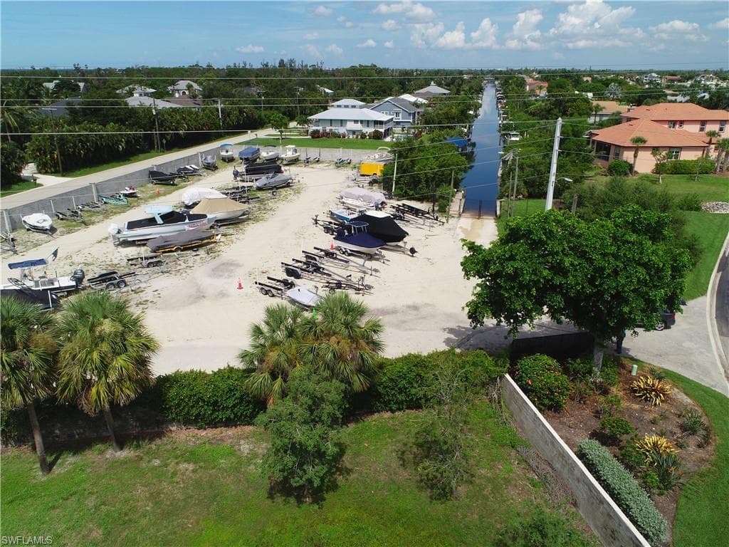 Boat Storage Area with Boat Launch to gulf