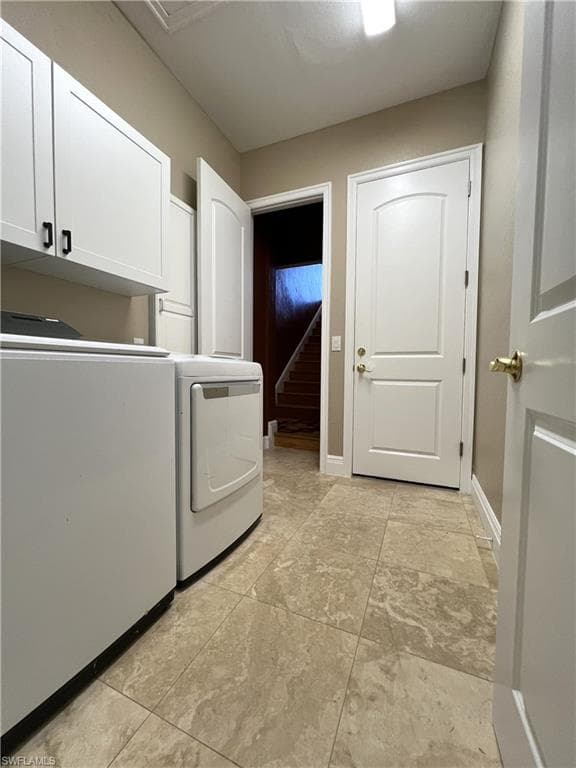 Laudry Rm showing stair vestibule to upstairs media room