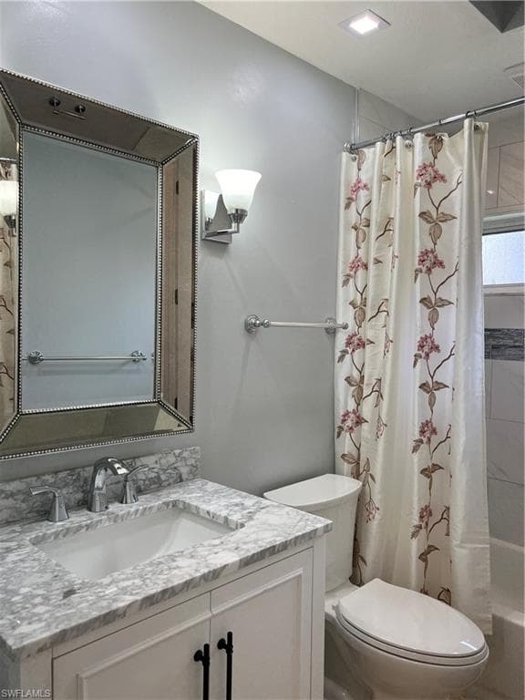 1st Floor Hall Bath