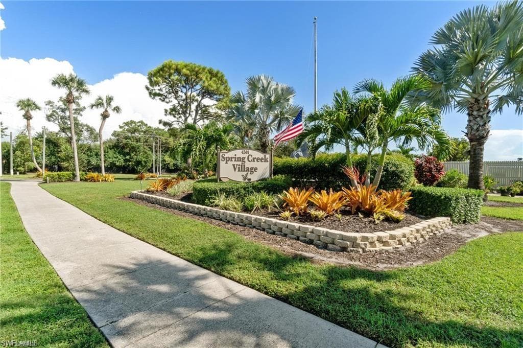 Spring Creek Village Entrance
