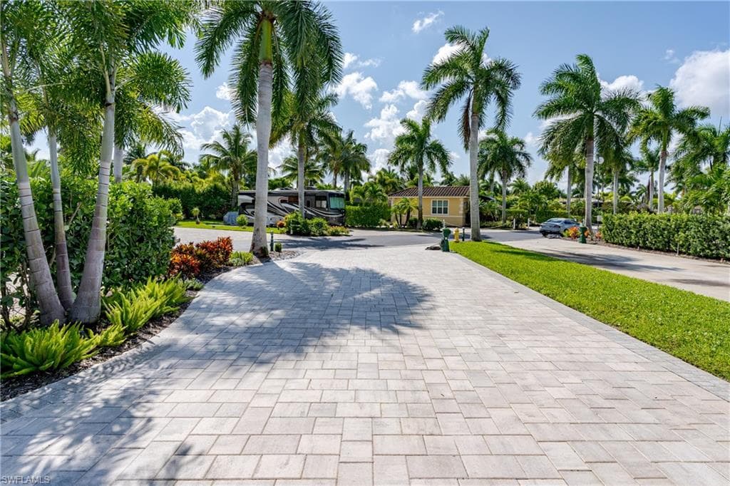 13453 Ladyfish LN photo 11 of 45
