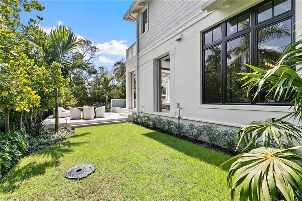 This Fenced Yard Space for Animals to run or children to play is a nice surprise!
