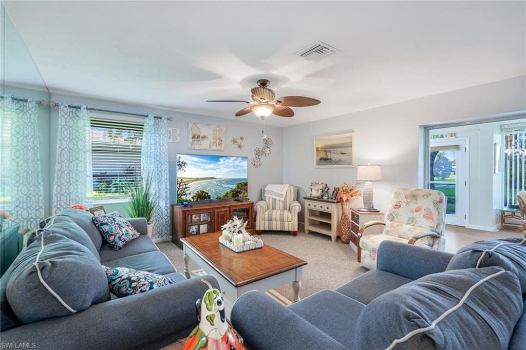 5564 Williamson WAY photo 7 of 45