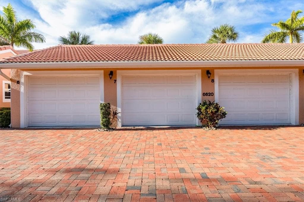 Extra long single car garage