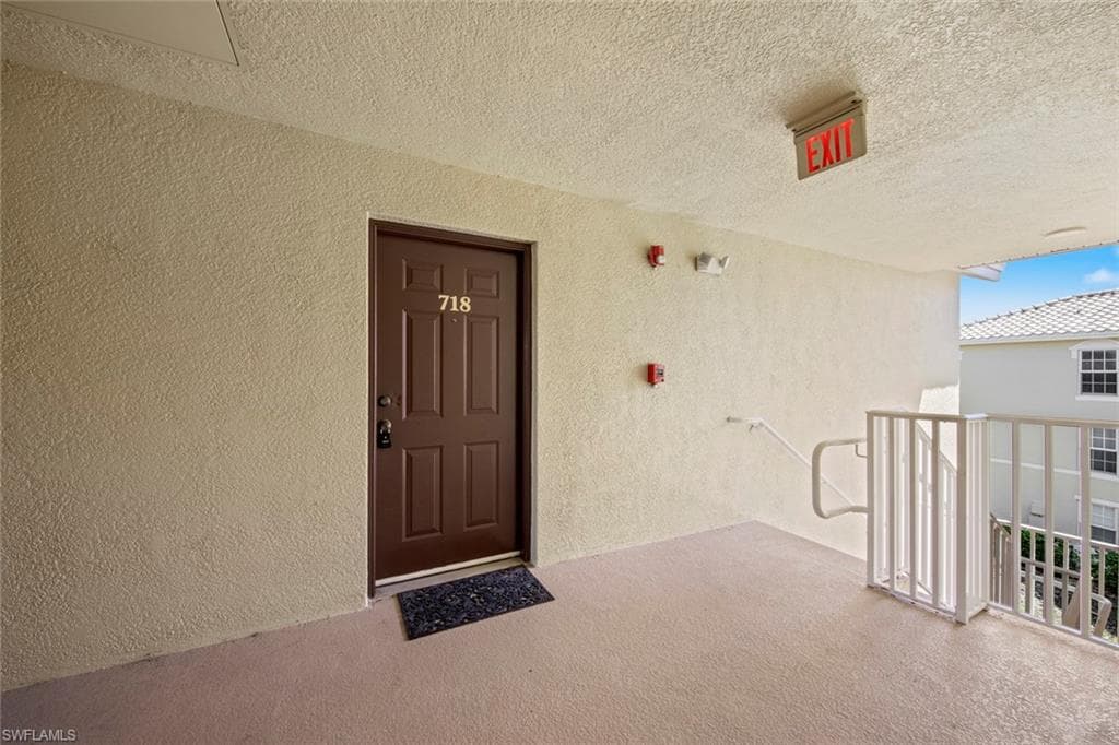 4105 Residence DR 718 photo 19 of 23