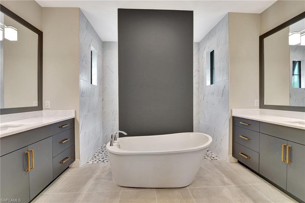 Bathroom with two vanaties
