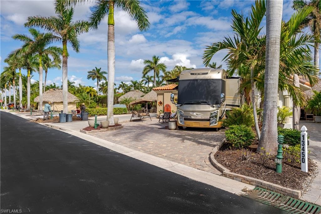 13446 Ladyfish LN photo 32 of 44