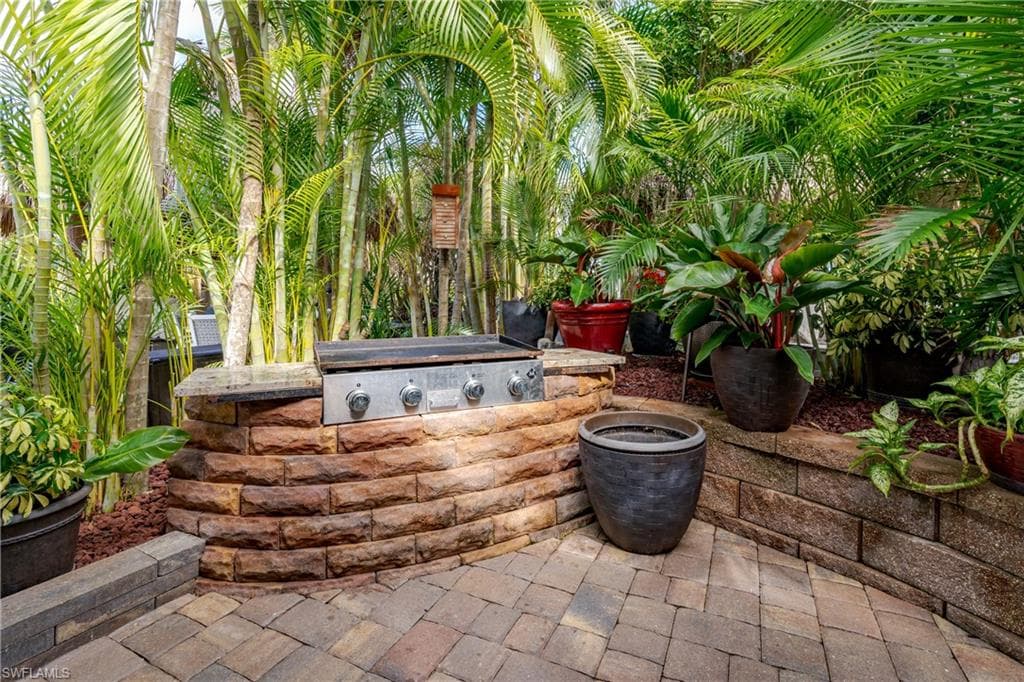 13446 Ladyfish LN photo 4 of 44