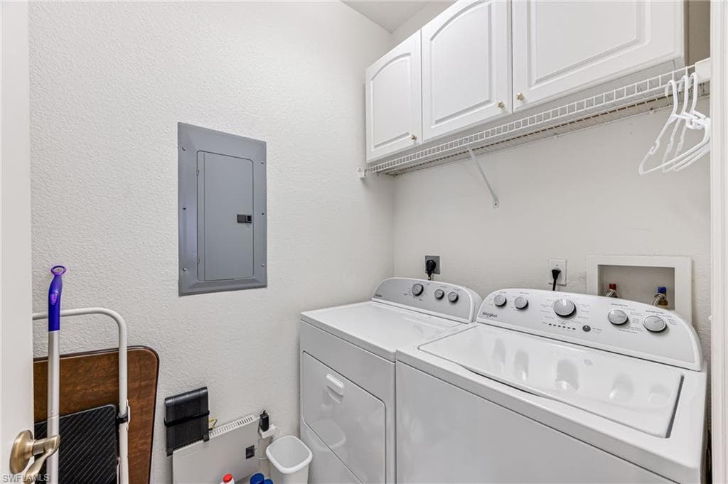 25778 Lake Amelia WAY 201 photo 20 of 24