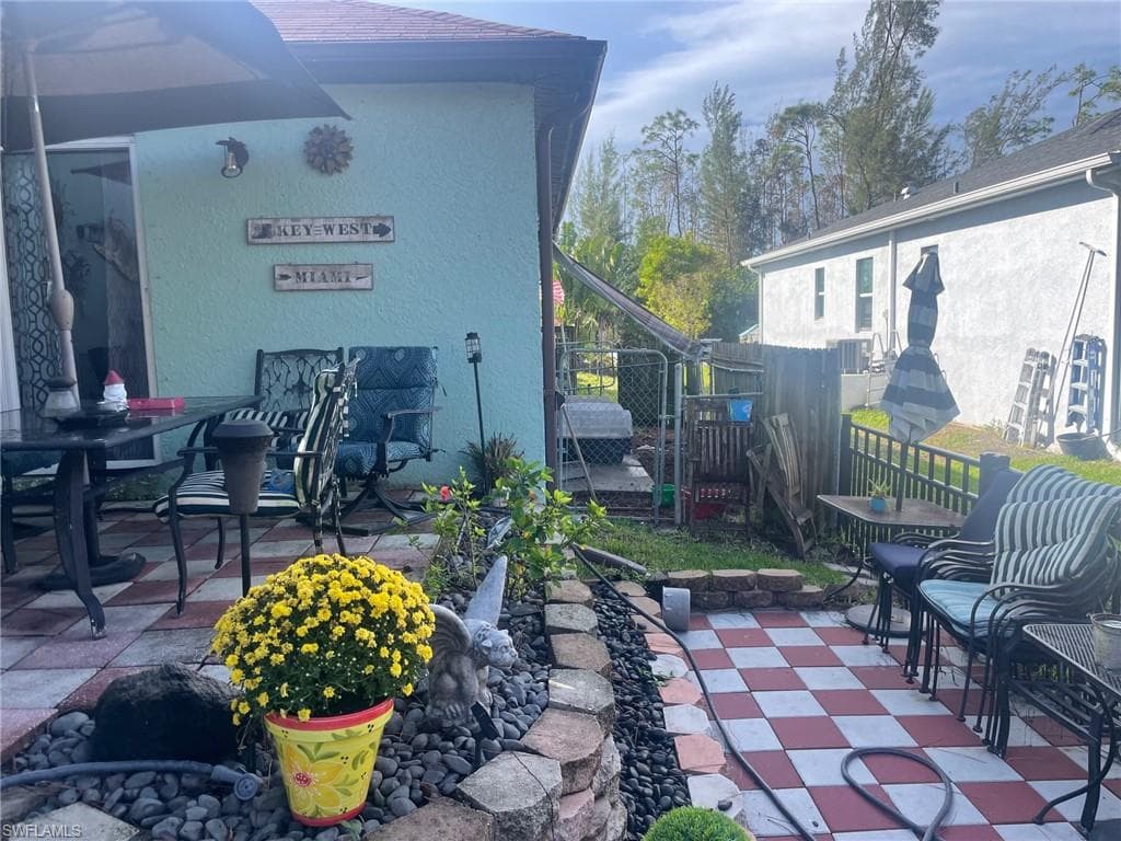3129 Woodside AVE photo 5 of 23