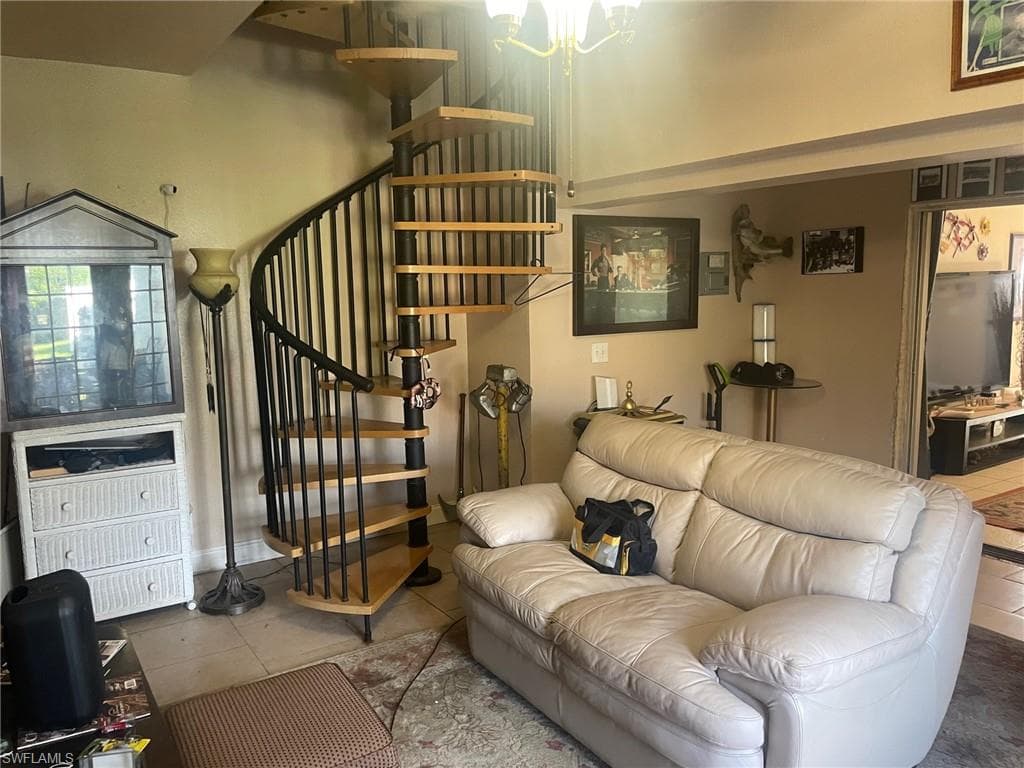 3129 Woodside AVE photo 15 of 23