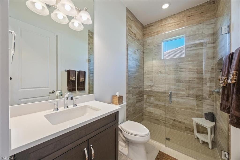 Second full bathroom located between the second and third bedrooms