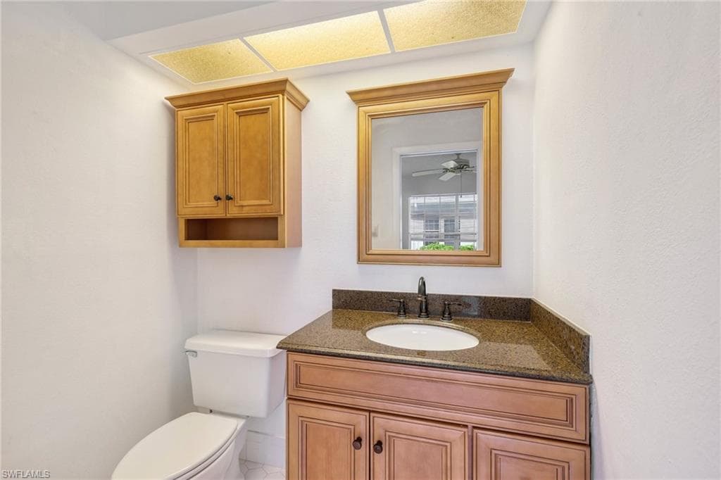 Half-bath in Bedroom 3