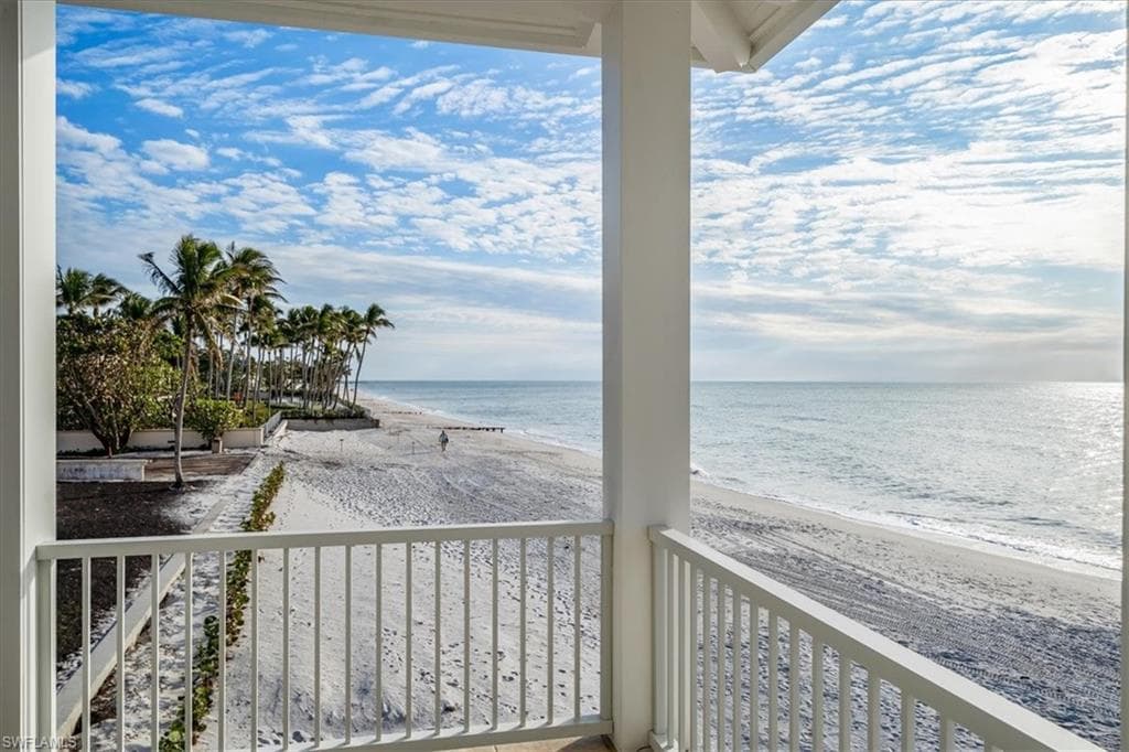 Southern view from main wrap around balcony of Gulf and Beach.