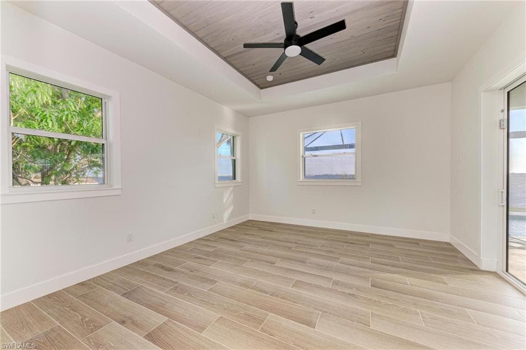 112 Northshore TER photo 28 of 50
