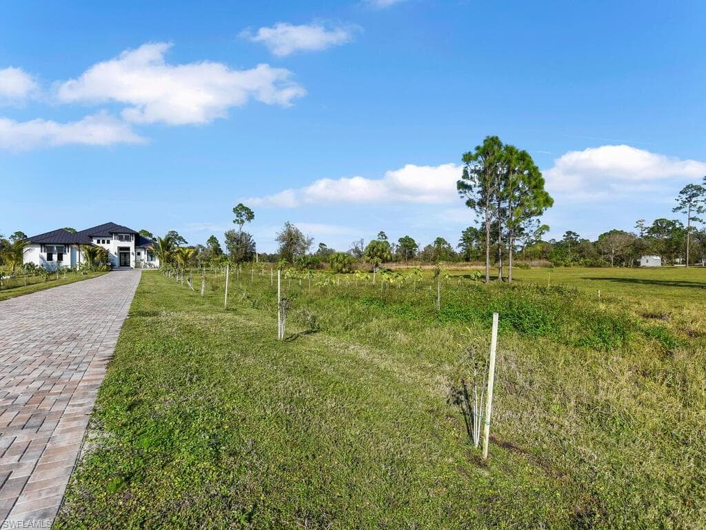 View of yard featuring a rural view