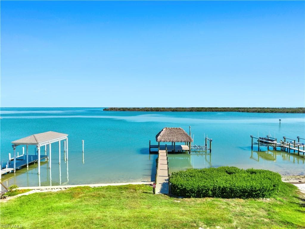 15819 Captiva DR photo 16 of 28