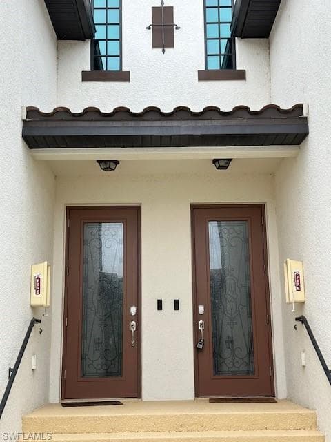 View of property entrance