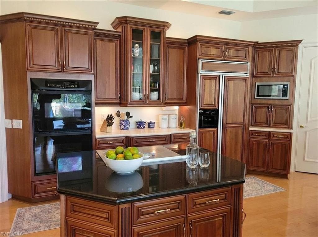 1269 Pocantico LN photo 10 of 45