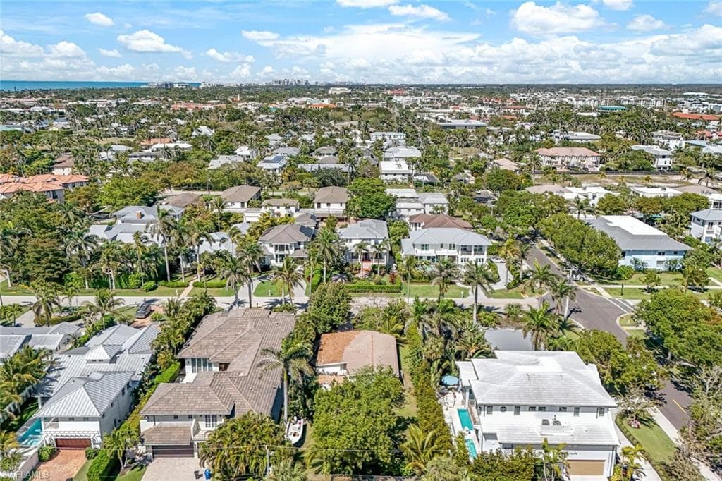Aerial view with a residential view