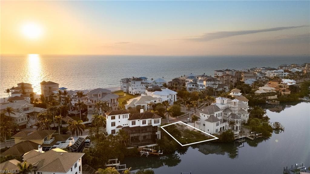 236 Barefoot Beach BLVD photo 5 of 24