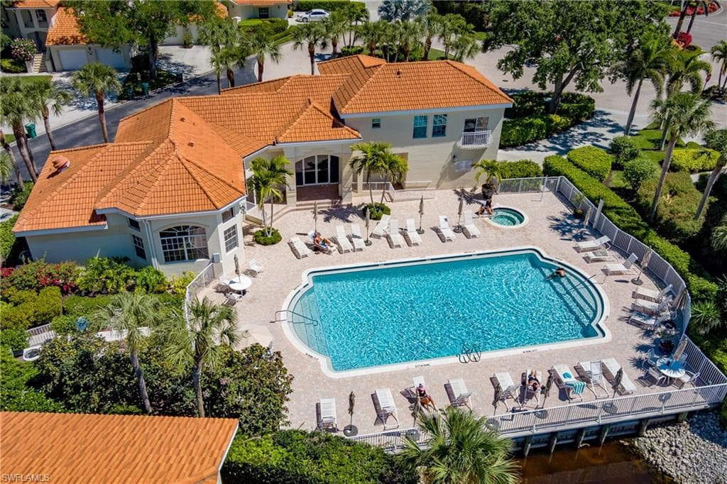 2 0f 2 pools in Egrets Walk