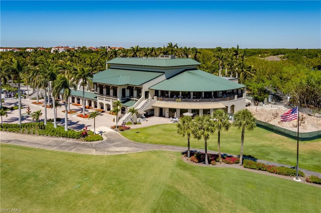 Golf Club Aerial