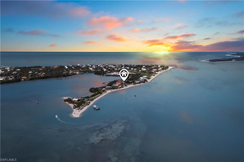 Aerial view Gulf side.