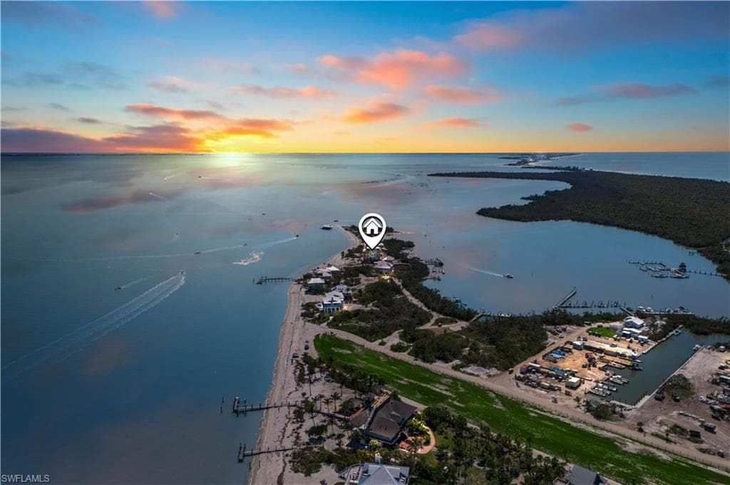 Dream location for a dream home!