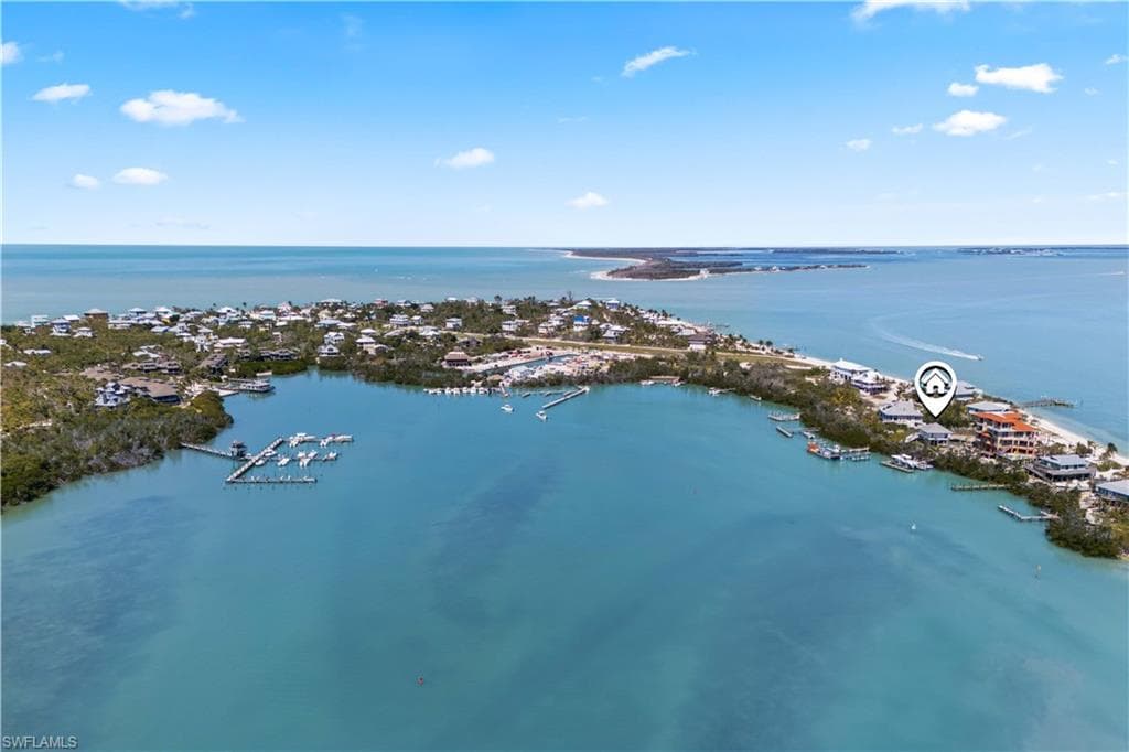 Back view of the bay.