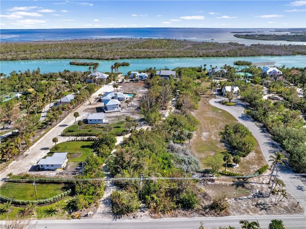 16543 Captiva DR photo 43 of 50