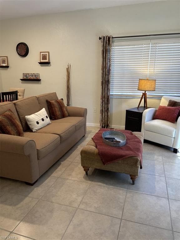 4440 Botanical Place CIR 102 photo 5 of 23