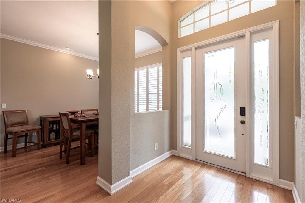 873 Grand Rapids BLVD photo 4 of 37