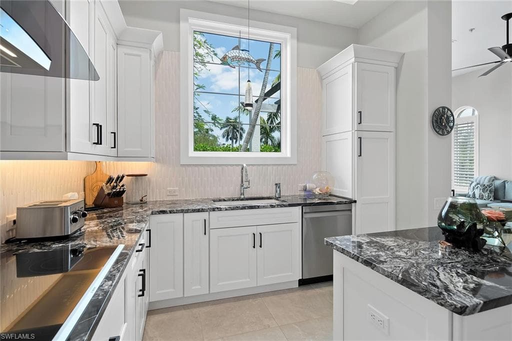 1603 Curlew AVE 1603 photo 14 of 45