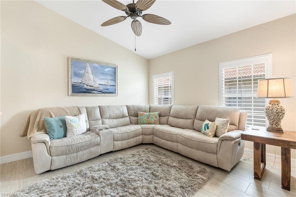 10202 L Pavia BLVD 10202 photo 7 of 22