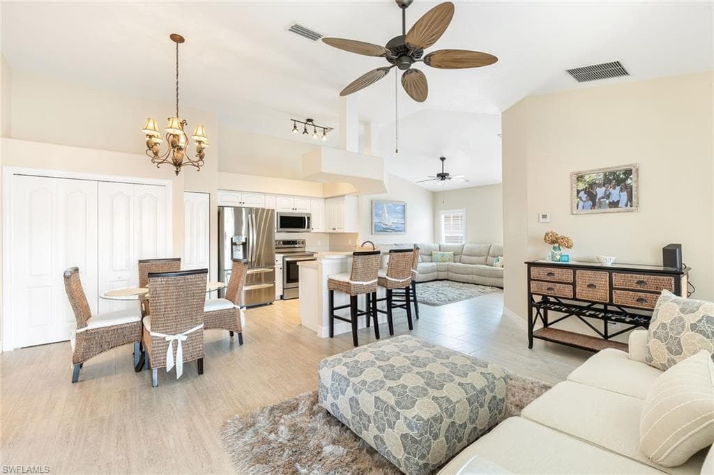 10202 L Pavia BLVD 10202 photo 5 of 22