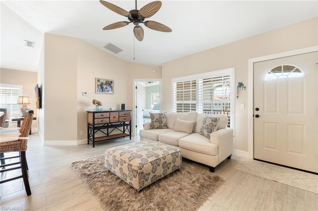 10202 L Pavia BLVD 10202 photo 4 of 22