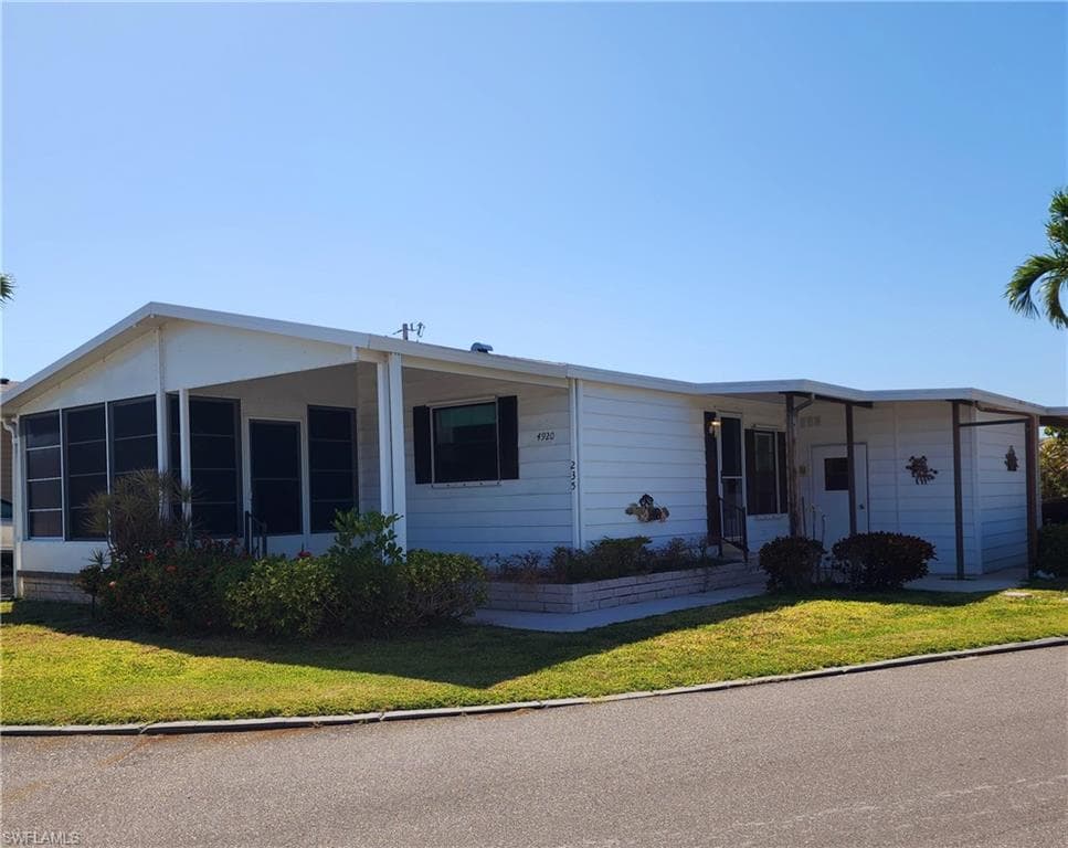4920 Pinfish LN photo 1 of 29