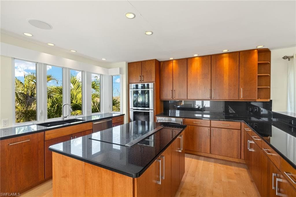 1581 San Carlos Bay DR photo 5 of 50