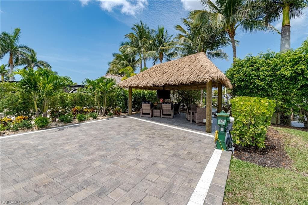 13379 Snook CIR photo 4 of 41