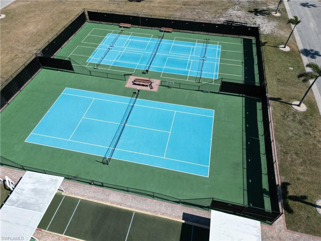 Tennis / Pickle ball