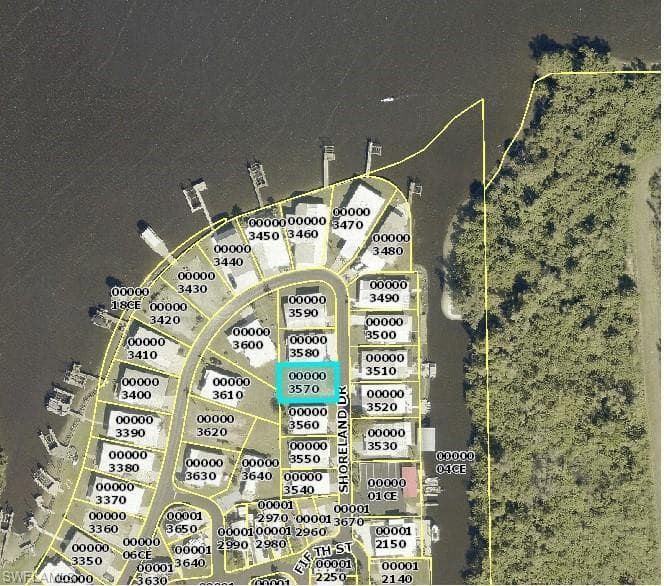 Map / location featuring property boundaries highlighted